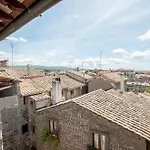 B&B La Del Borgo 비테르보