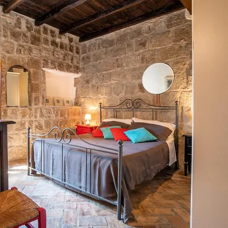 La Del Borgo Viterbo