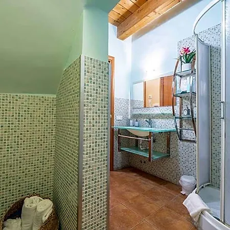 La Del Borgo Bed & Breakfast
