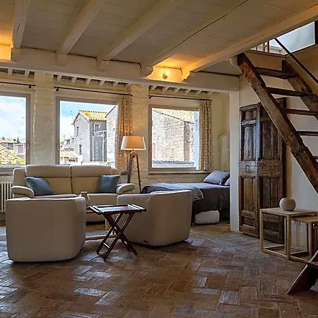 La Del Borgo Bed & Breakfast
