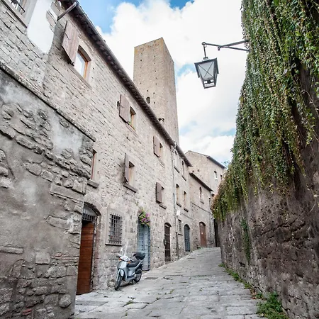 La Del Borgo Alojamento de Acomodação e Pequeno-almoço 3*