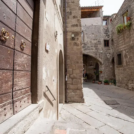 La Del Borgo Viterbo