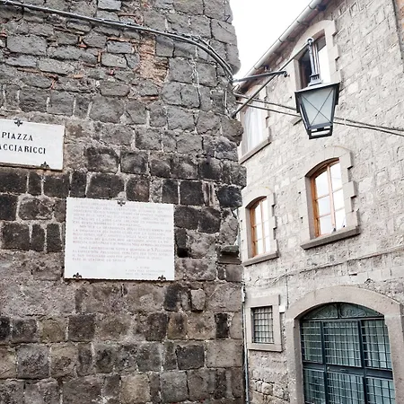 La Del Borgo Bed and breakfast